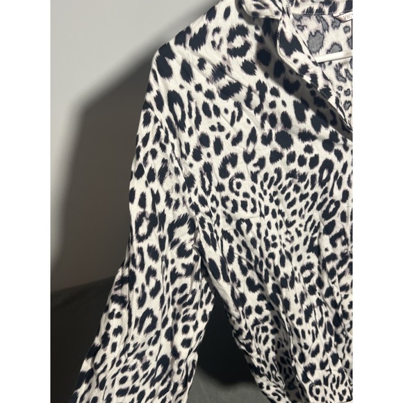 Victoria's Secret Women's XS Leopard Print Button-Up Pajama Sleep Shirt Top - Picture 2 of 7